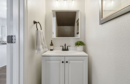 11_7712 Grapetree Ct-10