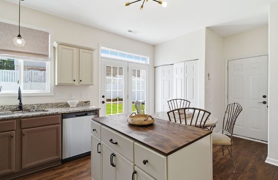 16_7712 Grapetree Ct-15
