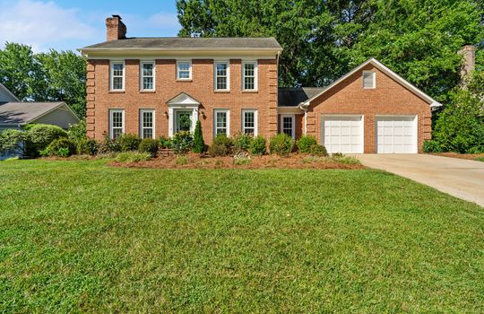 2010 Glendalough Ln-2