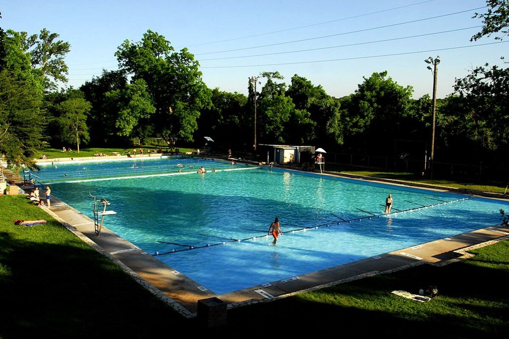DeepEddyPoolBySteveHopson (1)