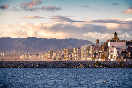 Marina Peninsula Homes