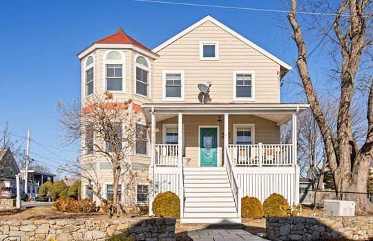 68 Hampton Circle, Hull, MA