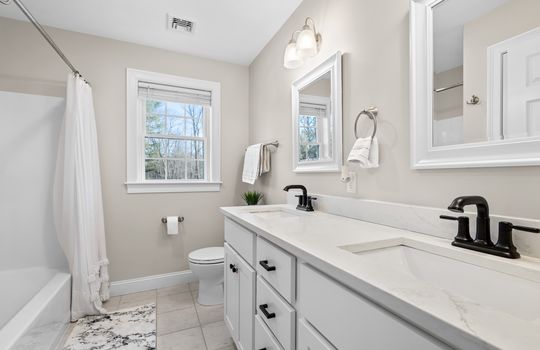 171 Rockland St-36