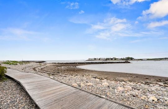 77 Lighthouse Rd-79