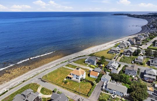 18-9 Seaside Rd-18
