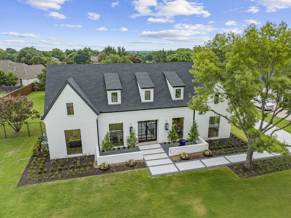 <span class="kg-areas__slider--fill">Communities</span>